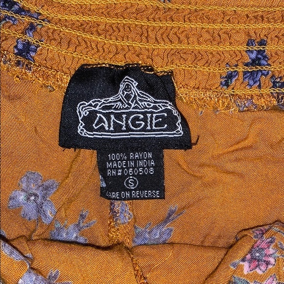 Mustard floral shorts - Picture 2 of 2